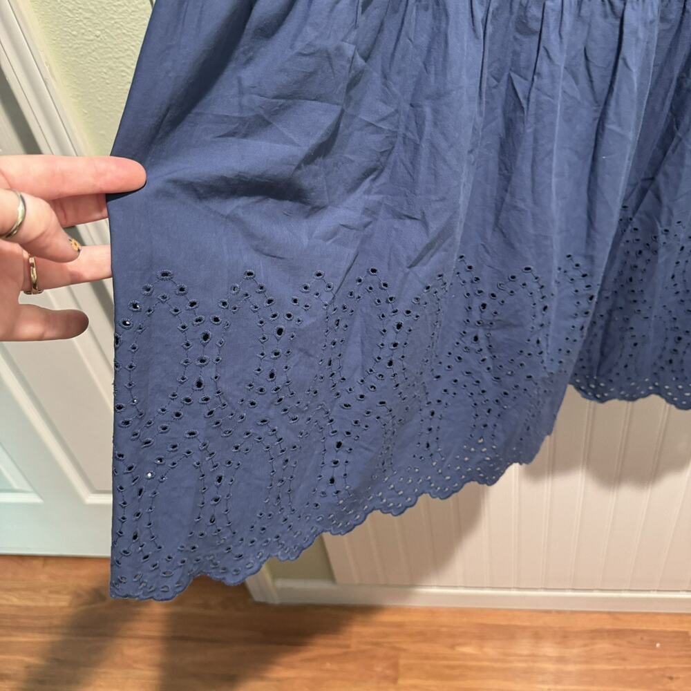 Uniqlo Blue Cotton Embroidered Smocked Eyelet Lace Dress NEW Size Medium - Picture 4 of 8